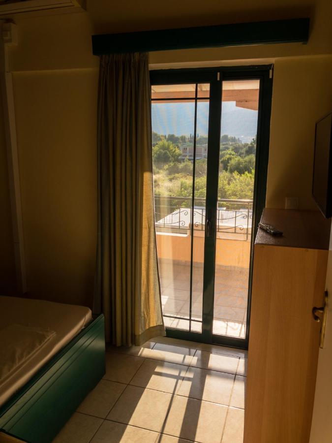 C.Katopodis Center Apartment นีดรี ภายนอก รูปภาพ