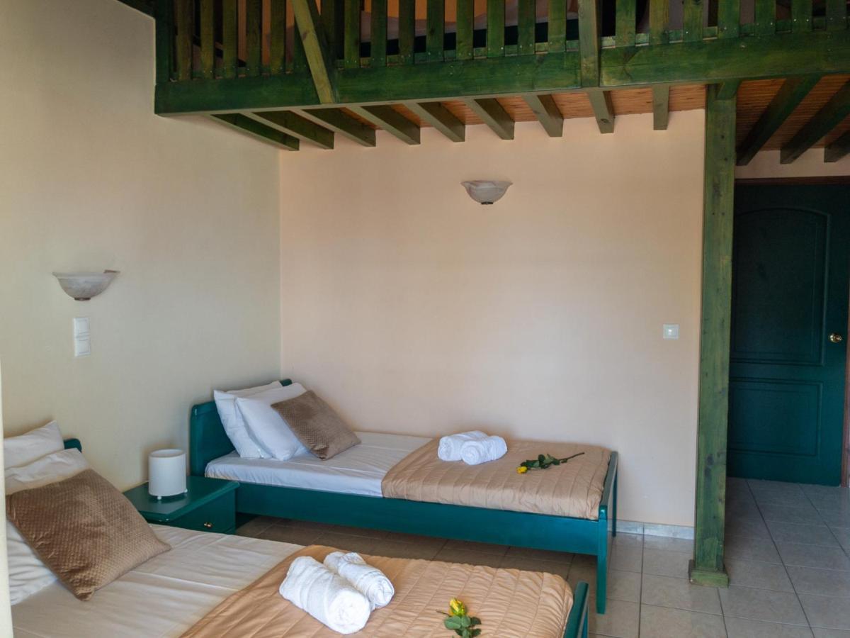C.Katopodis Center Apartment นีดรี ภายนอก รูปภาพ