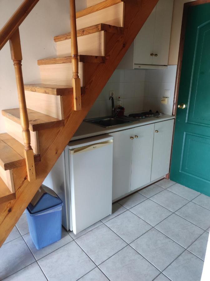 C.Katopodis Center Apartment นีดรี ภายนอก รูปภาพ